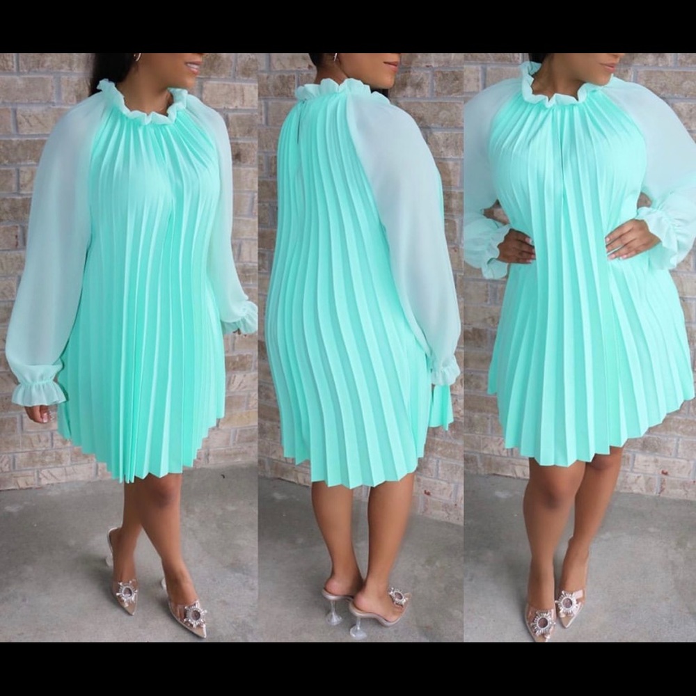 🌹Mint Pleated Dress🌹